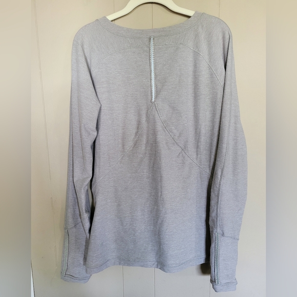 Lululemon Love some Run Long sleeve Heathered light grey 12 - Picture 10 of 13